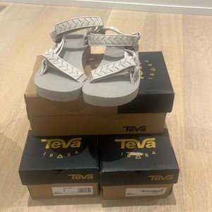 Teva Women's Midform Universal Geometric Sandal NEW